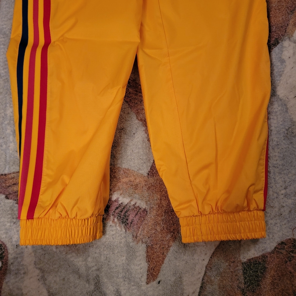 Adidas pants - Picture 10 of 13